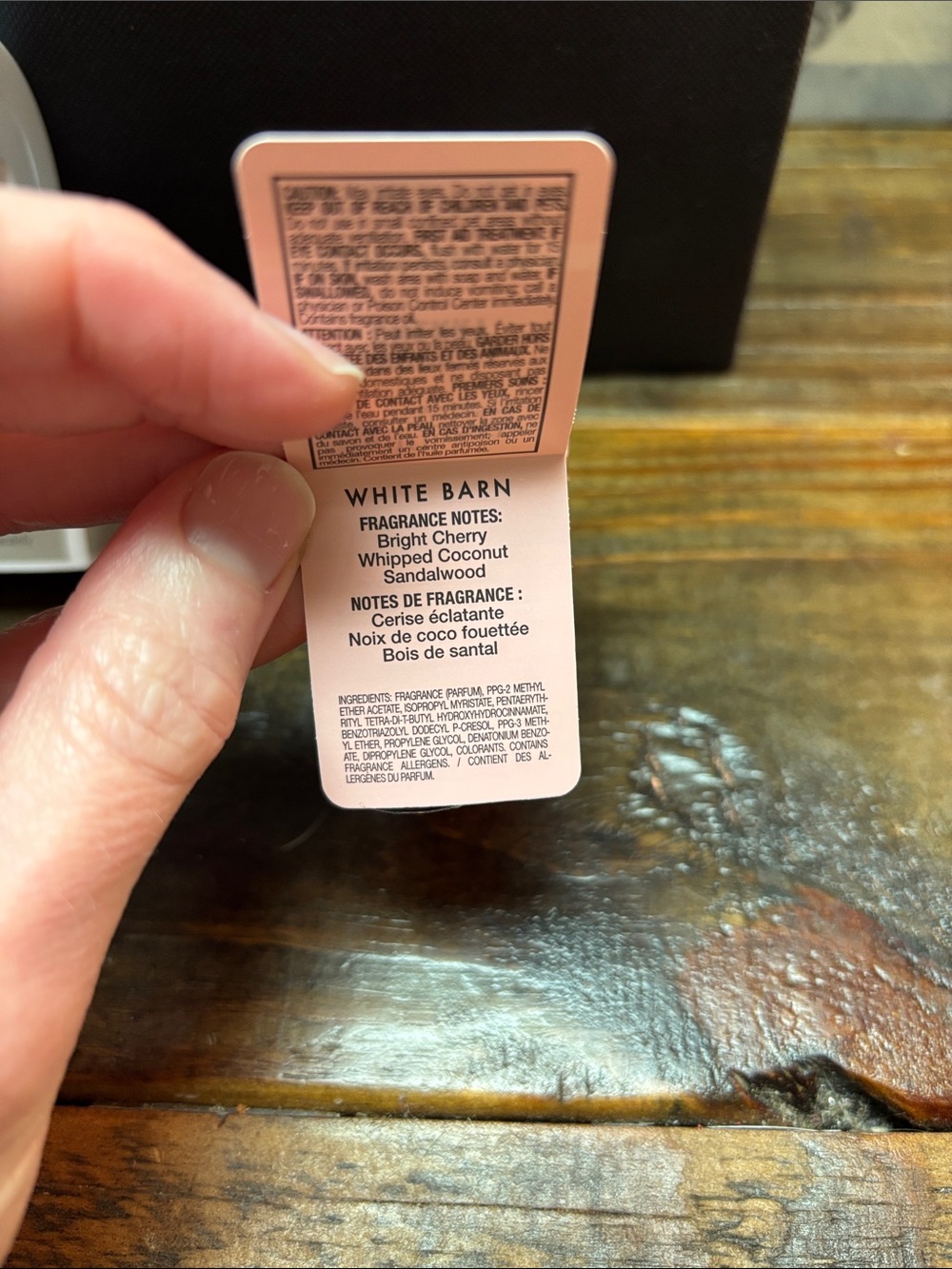 Bath & Body Works Cherry Blossom Wallflower and Tropical Cherry Refill - Picture 4 of 4